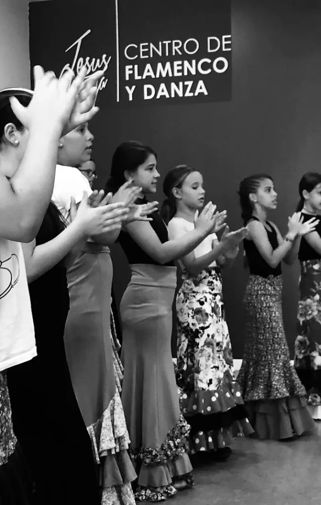 Alumnas del centro de flamenco y danza Jesus Ortega